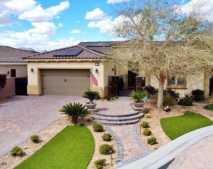 4 Lago Turchino Court, Henderson