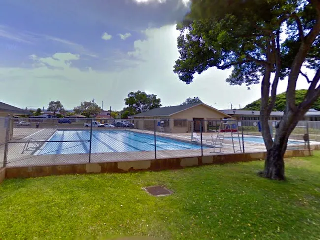 Balfour District Park Pool
