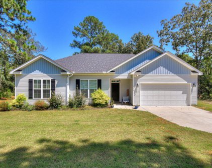 172 COMMUNITY Road, Trenton