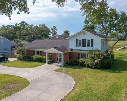 1404 Sasanqua Lane, Charleston