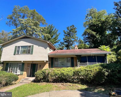 10205 Drumm Ave, Kensington
