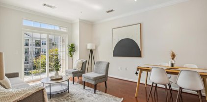 2055 26th St S Unit #5-204, Arlington