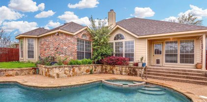 5416 Summer Meadows  Drive, Fort Worth