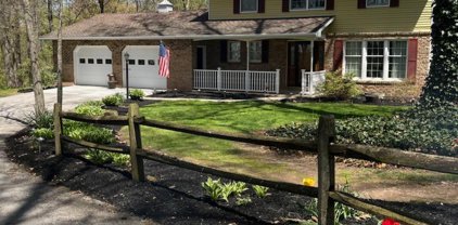 271 Kralltown Rd, Dillsburg