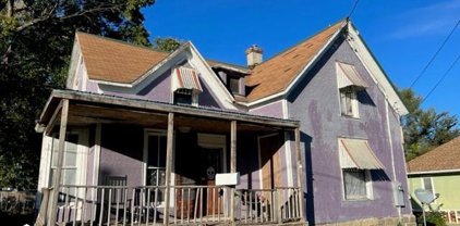 509 E Maple, Centerville