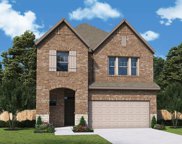 725 Woodford  Drive, Lewisville image