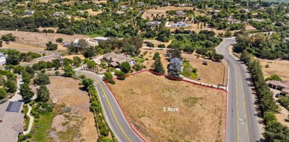 4060 Alta Vista Dr, Fallbrook