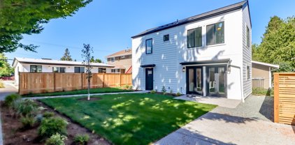 9522 Mary Avenue NW, Seattle