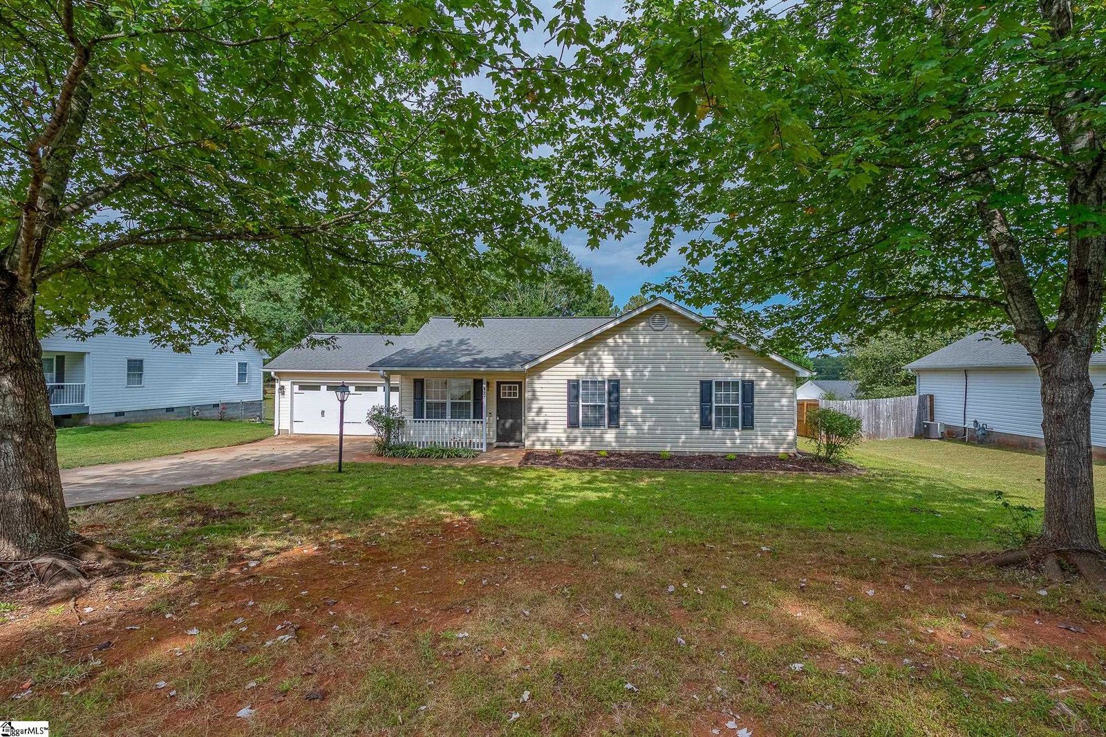 27 Ridge Road, Greenville, 29617, 1570095, Ridge Point