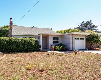 12 Quendale AVE, Del Rey Oaks