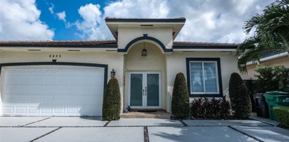 8855 Nw 146th Ln, Miami Lakes