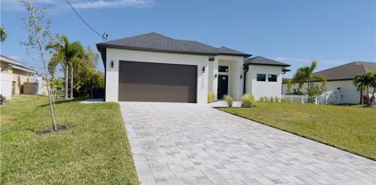 1229 NW 37th Place, Cape Coral