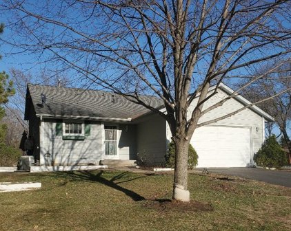 15607 Kumquat Street NW, Andover