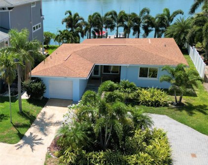 17073 Dolphin Drive, North Redington Beach