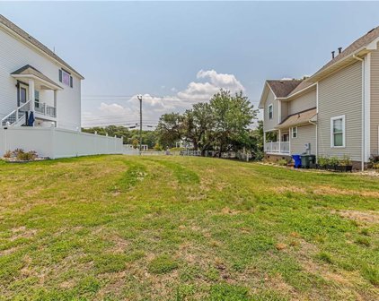 2401 Bay Oaks Place Place, North Norfolk