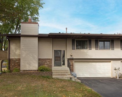 1092 Churchill Place, Shoreview
