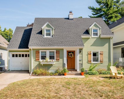 4235 Alden Drive, Edina