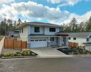 2082 GOLFVIEW CT, Eugene image
