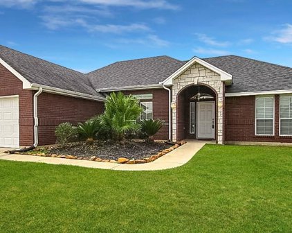 6155 Westchase Loop, Lumberton