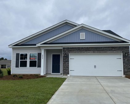 945 Oak Hollow St., Longs