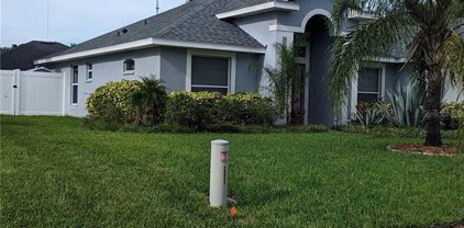 548 Quail Woods Court, Debary