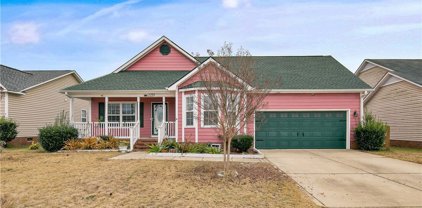 2253 Chasewater Road, Fayetteville