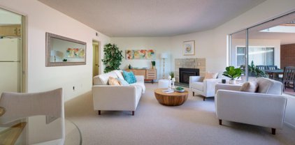 810 Lighthouse Ave 204, Pacific Grove