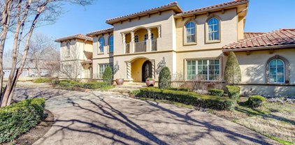 5832 Lakeside  Drive, Fort Worth