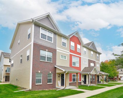 9120 Greenspire Drive Unit 106, West Des Moines