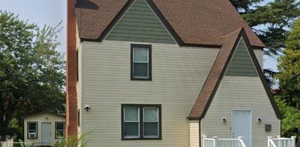 855 Hampton Avenue, Newport News South