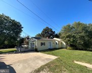6204 Valley View Dr, Alexandria image