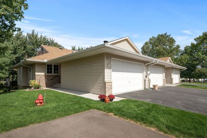 812 White Oak Court, New Brighton