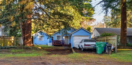 14040 Ashworth Avenue N, Seattle