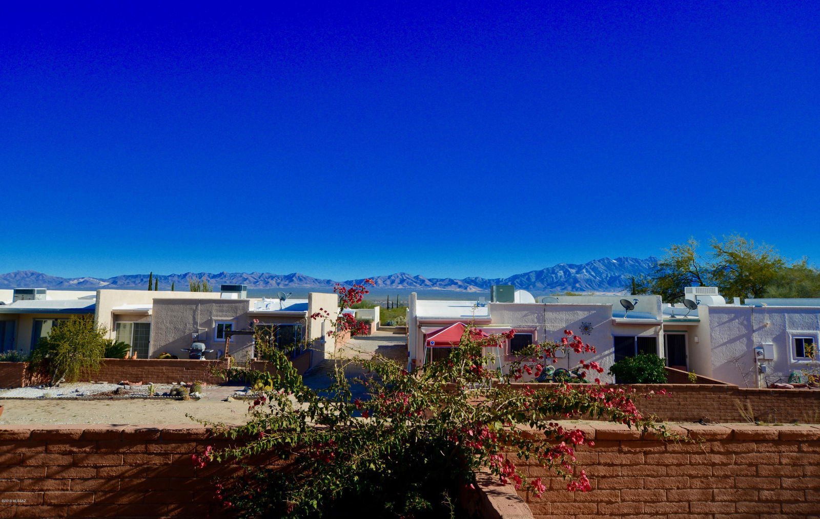 1362 N Via Alamos, Green Valley, 85614