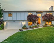 813 BRICK, South Lyon image