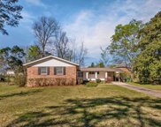 2556 Yorkmont Drive, Vestavia Hills image