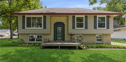 800 Locust Street, Waukee