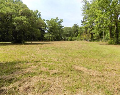 587 Main Road, Johns Island