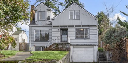 9226 15th Avenue NW, Seattle