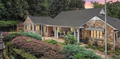250 Sourwood  Ridge, Tryon