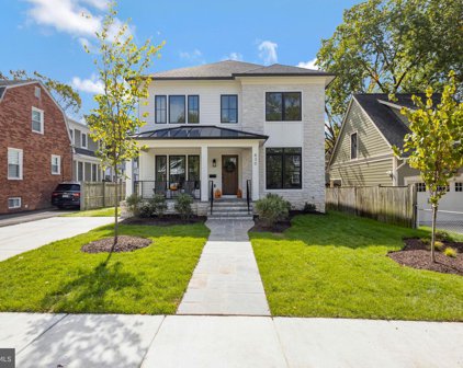 830 21st St S, Arlington