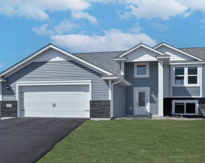 441 Valley Drive W, Annandale