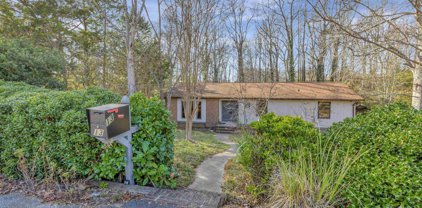 13 Woodberry Way, Greenville