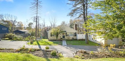21 Sun Hill Road, Katonah
