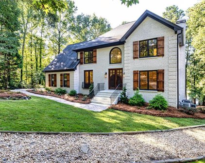 131 Sweetwater Oaks, Peachtree City
