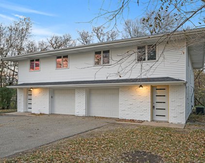 403 Monroe Place, Hopkins