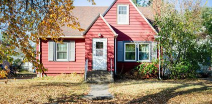 514 3rd Avenue SW, Jamestown