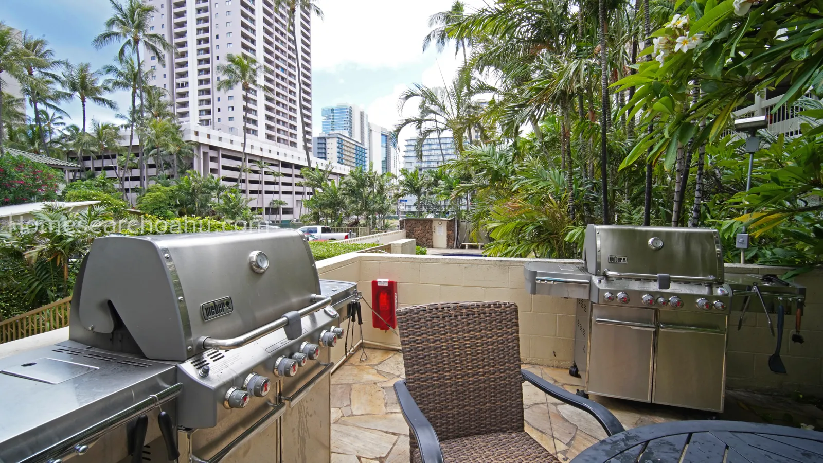 Seaside Towers BBQ Area