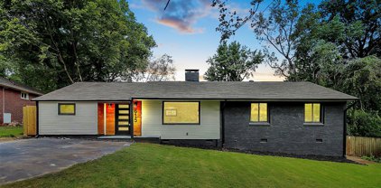 615 Manhasset  Road, Charlotte
