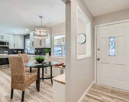 5825 Golden Valley Road, Golden Valley